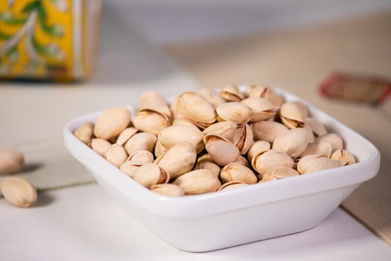 Ways Pistachios Give You More Nutritional