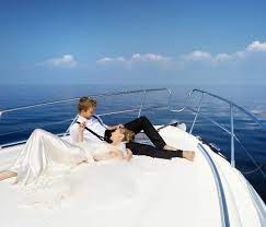 Your Dream Wedding Yacht Rental in Miami with Royal Experiences