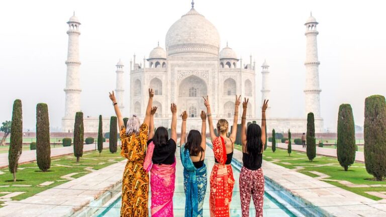 Delhi to Agra in a Tempo Traveller: Unraveling the Taj Mahal Journey