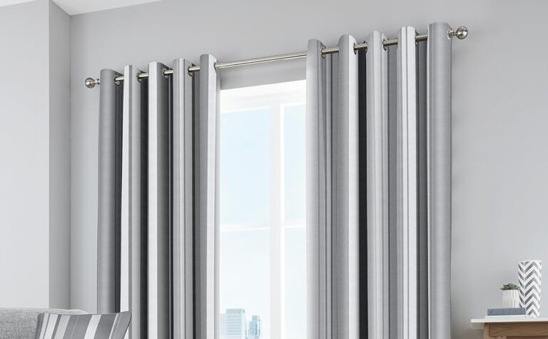 Creating a Luxurious Oasis: Eyelet Curtains for Home Decor